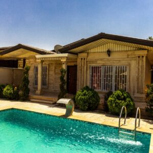 کلبه چوبی نیما بهشهر